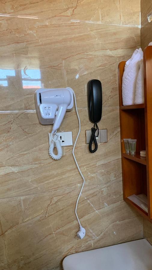 Roseau Hotel And Spa ゴンダール エクステリア 写真